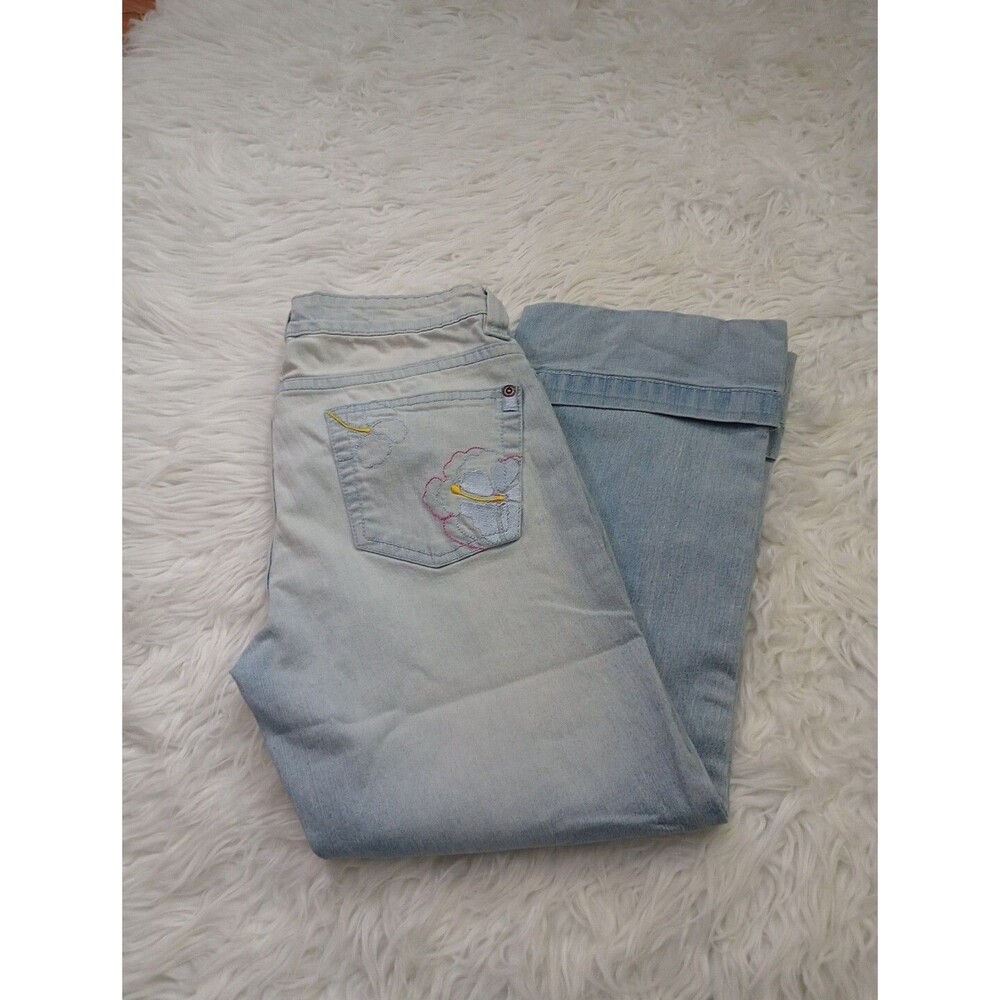 Southpole Women’s Denim Blue Jeans Medium Wash Size 3 Embroidered  Flowers